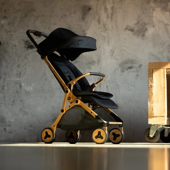 mozomoza kočík z bambusu